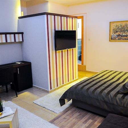 Beach Villa Bb Podstrana Eksteriør billede