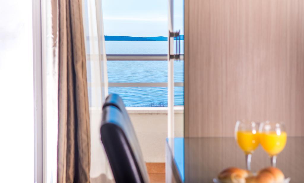 Beach Villa Bb Podstrana Eksteriør billede